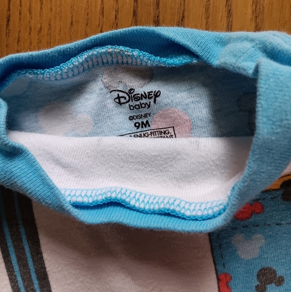 9m Disney pj's - Picture 4 of 5